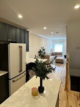 646 S Curley St in Baltimore, MD - Building Photo - Building Photo