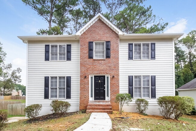 property at 3330 Dogwood Dr