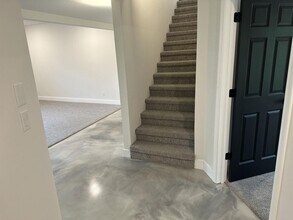 2301 Grant Ln in Columbia, MO - Building Photo - Building Photo