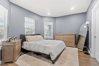 110 Park Ave in East Orange, NJ - Building Photo - Building Photo