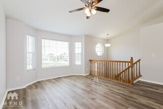 4246 W 5325 S in Roy, UT - Foto de edificio - Building Photo