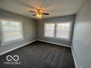 24 Wallace Ave in Indianapolis, IN - Building Photo - Building Photo