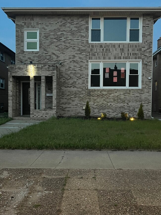 403 Cornell Ave, Unit 1 floor 2 floor units