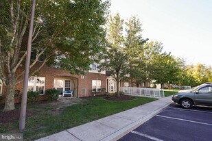 2003 Whispering Ponds Ct in Salisbury, MD - Building Photo