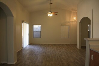 12558 W Indianola Ave in Avondale, AZ - Building Photo - Building Photo