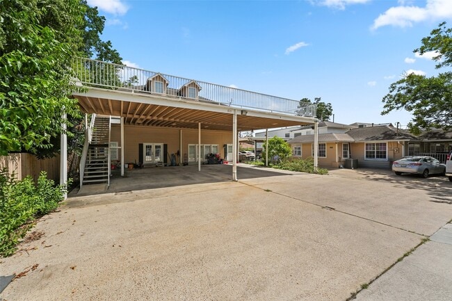 property at 511 Turner Dr