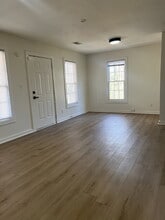 1065 Ada Ave NW in Atlanta, GA - Building Photo - Building Photo