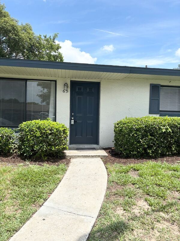 property at 605 Northlake Blvd