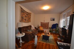 1880 Commonwealth Ave, Unit 16 in Boston, MA - Building Photo