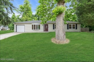 43 3rd St in Manchester Township, NJ - Building Photo - Building Photo