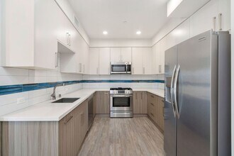 5550 Bonner Ave in Los Angeles, CA - Building Photo - Building Photo