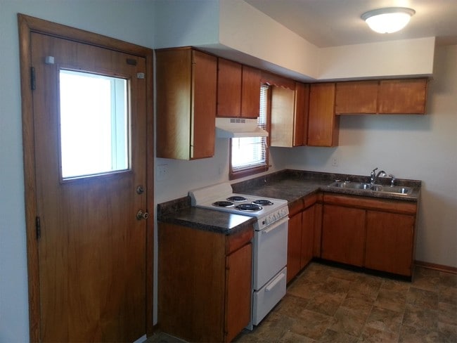 property at 1207 Royal Dr