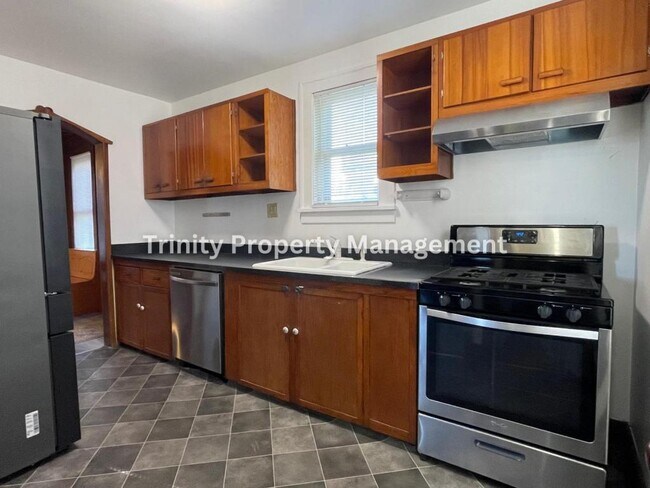 609 Duff Ave in Clarksburg, WV - Building Photo - Building Photo