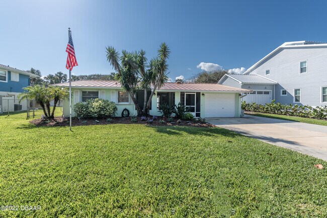 4638 Saxon Dr in New Smyrna Beach, FL - Building Photo - Building Photo