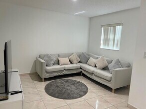 11507 SW 6th St in Miami, FL - Building Photo - Building Photo