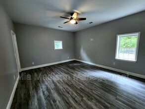 1129 E Bolton St in Savannah, GA - Building Photo - Building Photo