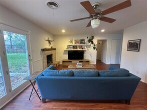 1908 Pompton Dr in Austin, TX - Building Photo - Building Photo