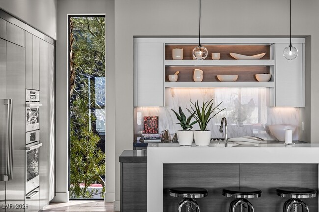 property at 1237 Starview Peak Ct