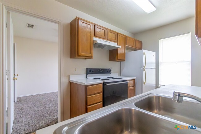 property at 5710 Greengate Dr