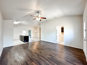 10508 Venita Ave in Lubbock, TX - Building Photo - Building Photo