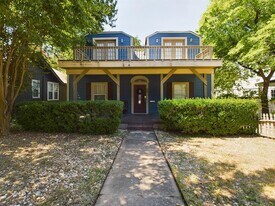 705 E 32nd St in Austin, TX - Building Photo