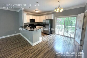 1002 Enterprise Dr in Lynchburg, VA - Building Photo - Building Photo