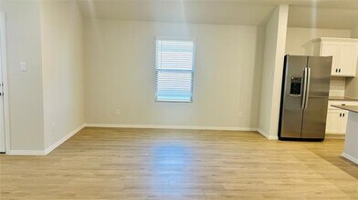 300 Stockton Dr in Van Alstyne, TX - Building Photo - Building Photo