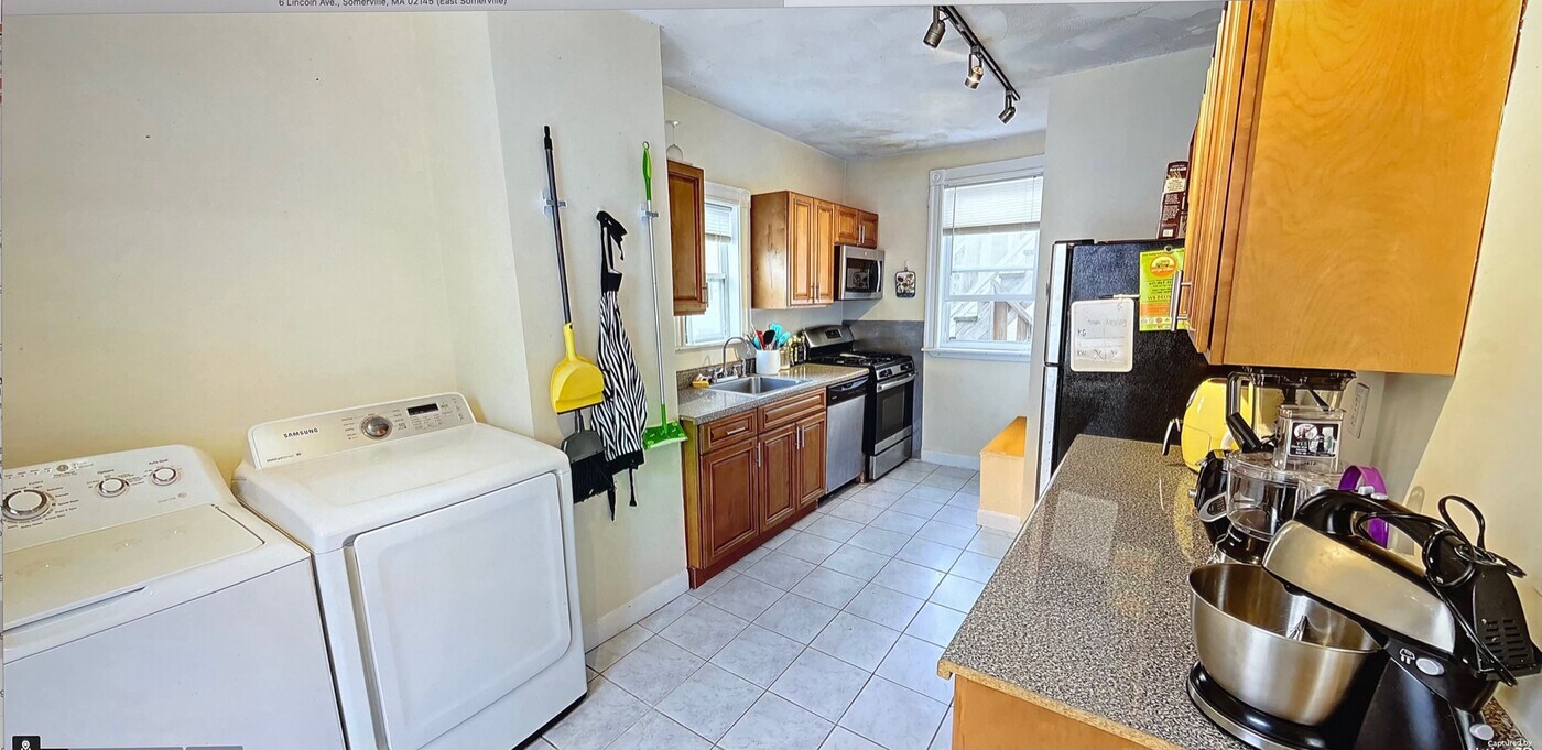 6 Lincoln Ave in Somerville, MA - Building Photo