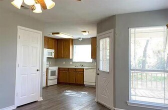 544 Lakeshore Rd in Shady Shores, TX - Building Photo - Building Photo