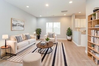 205 Centre St in Charlotte, NC - Building Photo - Building Photo