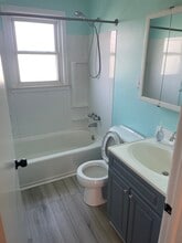 13144 Orange St in Southgate, MI - Building Photo - Building Photo