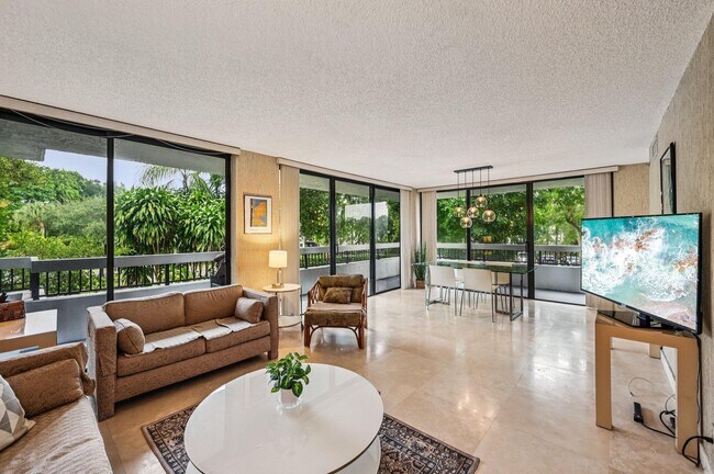 23200 Camino Del Mar in Boca Raton, FL - Building Photo - Building Photo