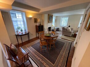 8433 Germantown Ave, Unit 2nd in Philadelphia, PA - Building Photo - Building Photo