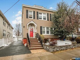 57 Clinton Pl in East Rutherford, NJ - Building Photo