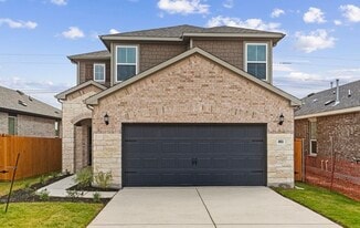 480 Tailwind Dr in Kyle, TX - Building Photo