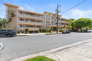 Encino Towers Apartments