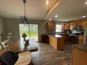 5451 North Ave in Denmark, WI - Building Photo - Building Photo