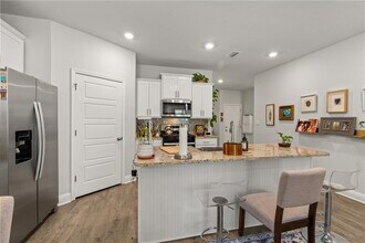 3232 Long Leaf Way in Mobile, AL - Building Photo - Building Photo