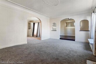 17300 Kentucky St in Detroit, MI - Building Photo - Building Photo