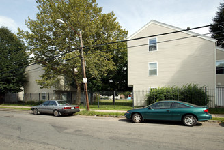 Casa Verde in Hartford, CT - Foto de edificio - Building Photo