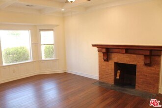 1244 W 46th St in Los Angeles, CA - Building Photo - Building Photo