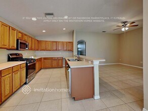 7645 Nottinghill Sky Dr in Apollo Beach, FL - Building Photo - Building Photo