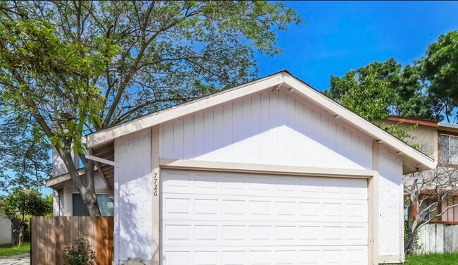 property at 7728 Robinette Rd