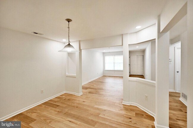 302 Weston Ln in New Hope, PA - Building Photo - Building Photo