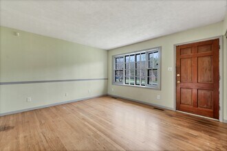 8848 W Simpson Rd in Knoxville, TN - Building Photo - Building Photo