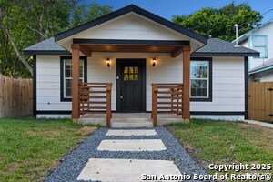 1851 Dawson St in San Antonio, TX - Building Photo - Building Photo