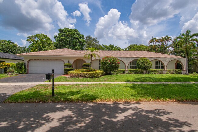 6749 S Grande Dr in Boca Raton, FL - Building Photo - Building Photo