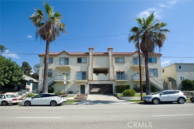 property at 2345 Montrose Ave