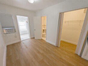 5893 SW 26th St-Unit -2 in Miami, FL - Building Photo - Building Photo