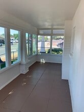 1696 Felicita Ct in Escondido, CA - Building Photo - Building Photo